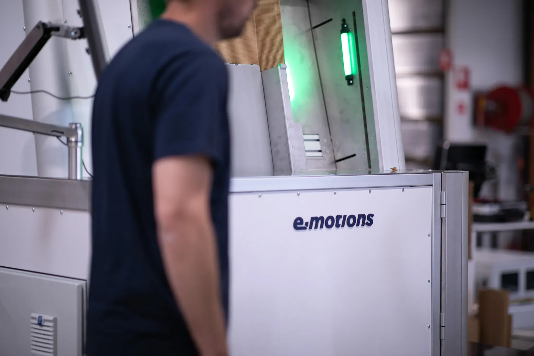 Packmaskin för effektiv orderhantering